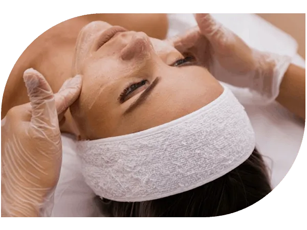 Limpeza de pele profissional na Clínica Dermique